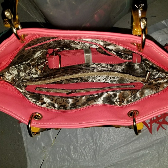 Pink Purse with Sued Like Fringes - Picture 4 of 4